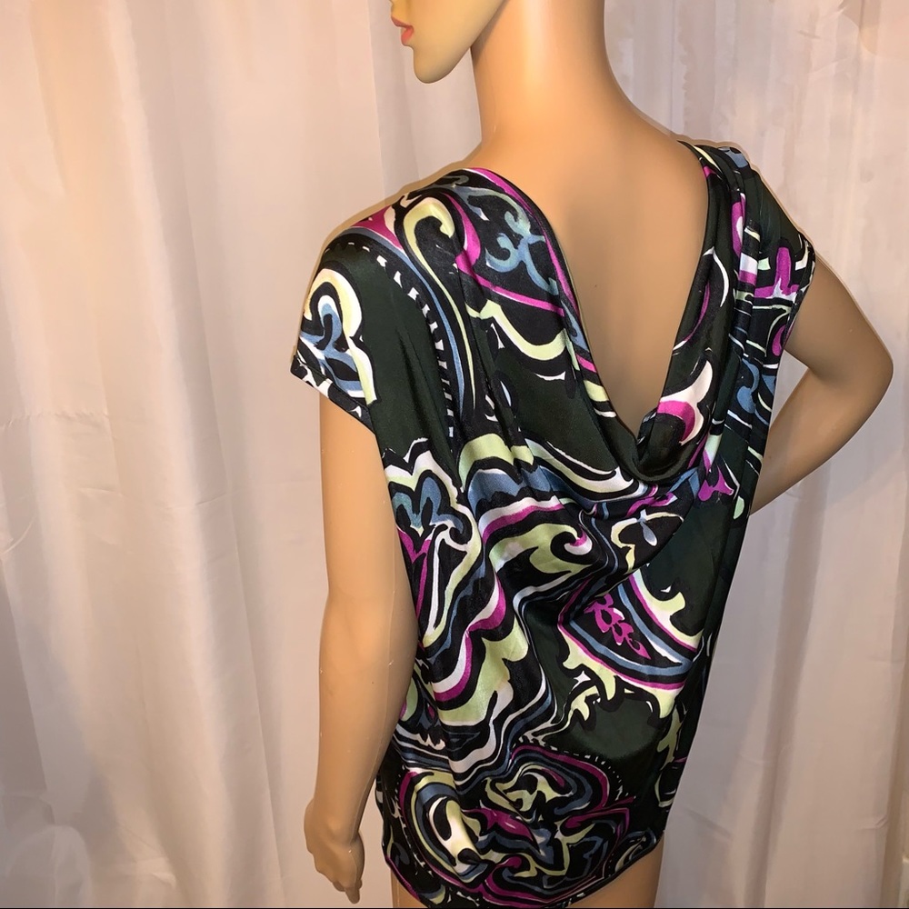 BALENCIAGA size 40 graphic print TEE with cowl drape back RAYON